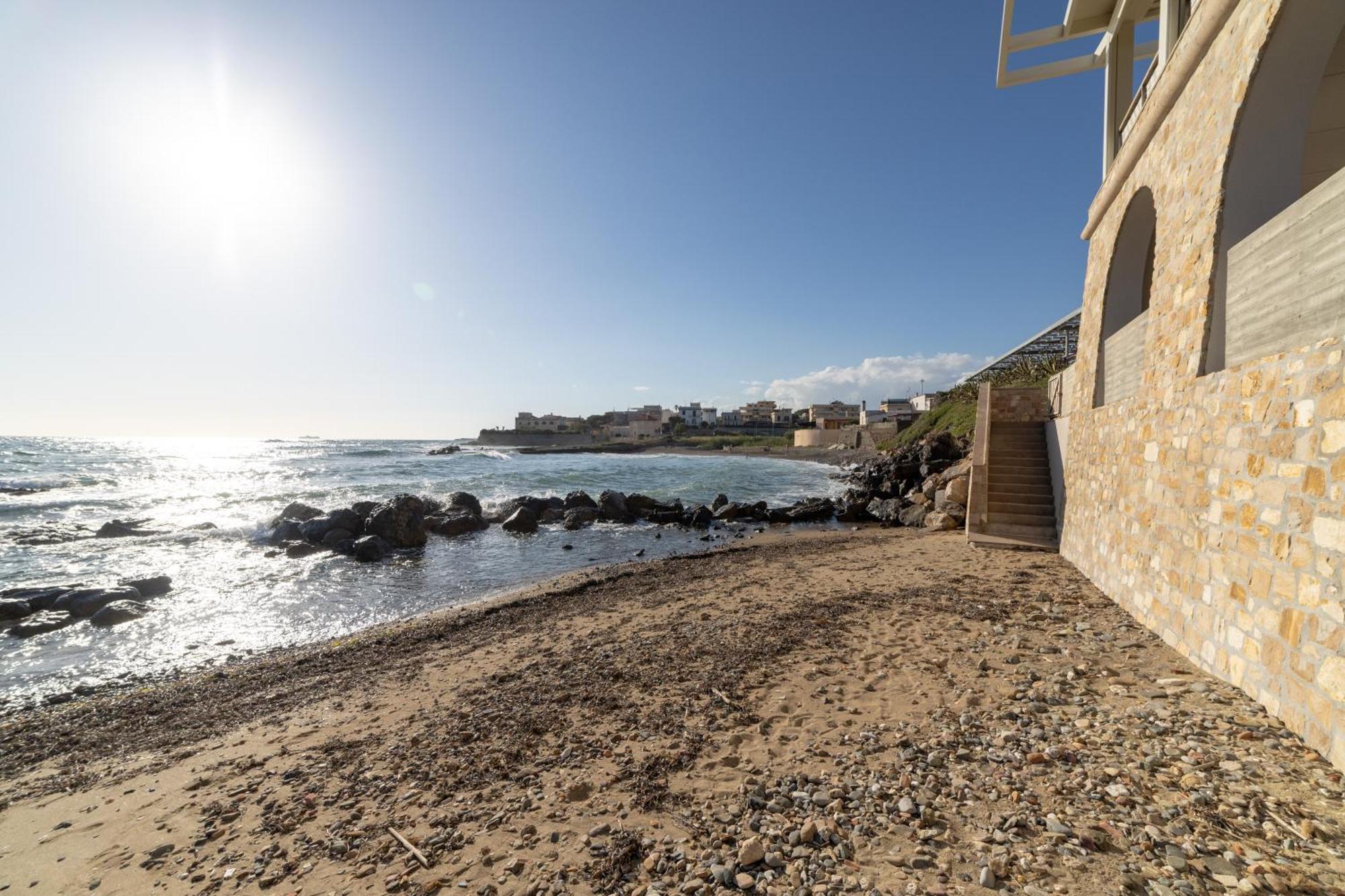 Le Suites Sul Mare Di Esterina Civitavecchia Exterior photo